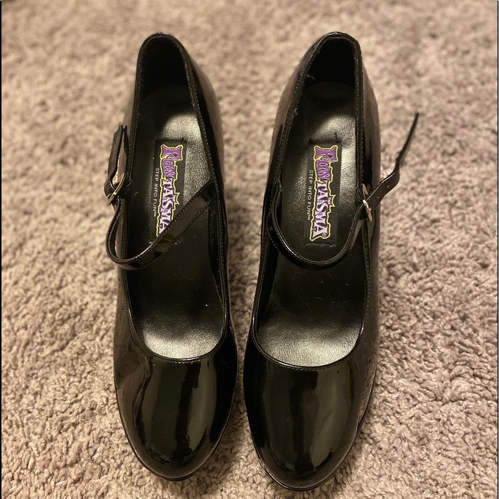 Funtaisma  Step Into Fun